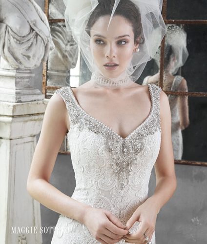THE MOST STUNNING BLINGY WEDDING DRESSES YOU’LL EVER SEE