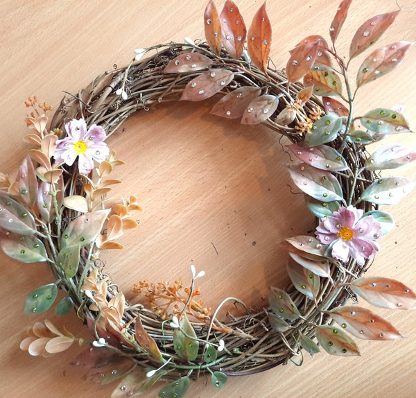 How to make an Autumn Wreath using rhinestones