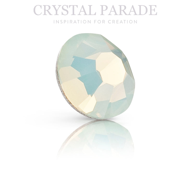 Preciosa Hotfix Crystals Maxima - Chrysolite Opal Unfoiled