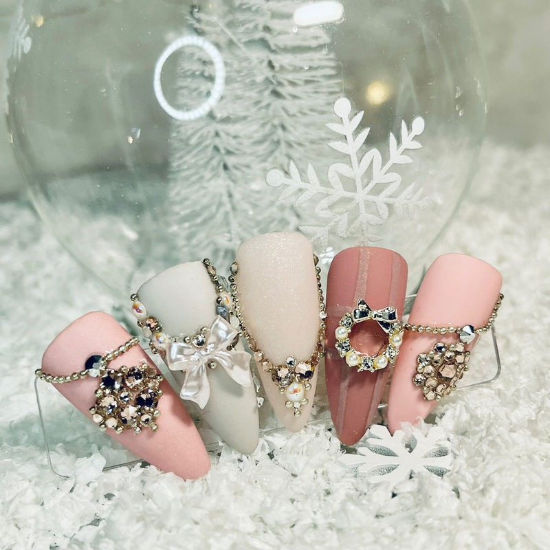 Wreath & Baubles Crystal Nail Art Mix