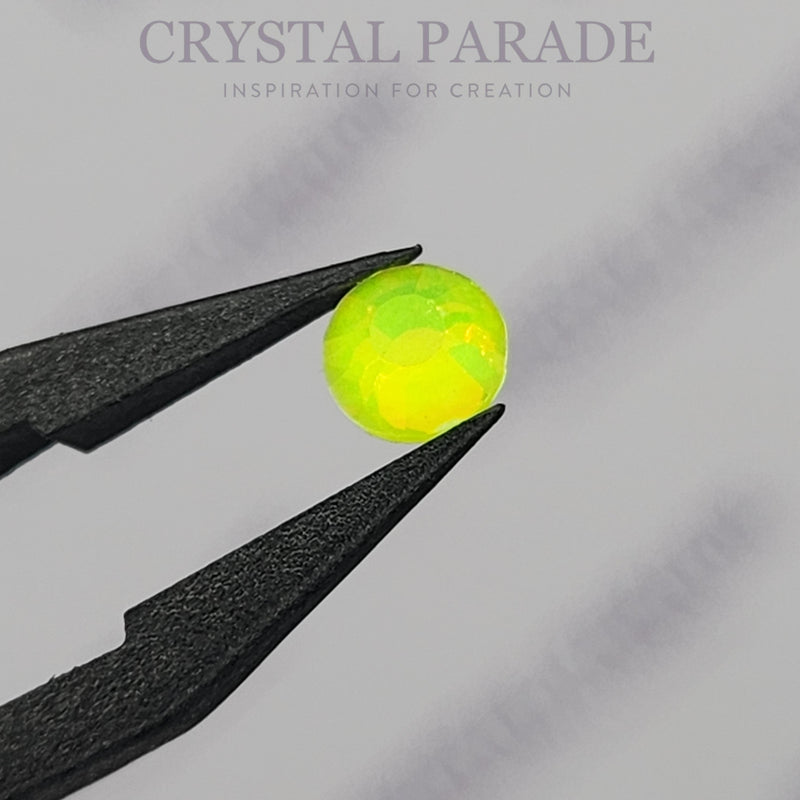 Zodiac Crystals Mixed Sizes Pack of 200 - Citrine Neon Opal