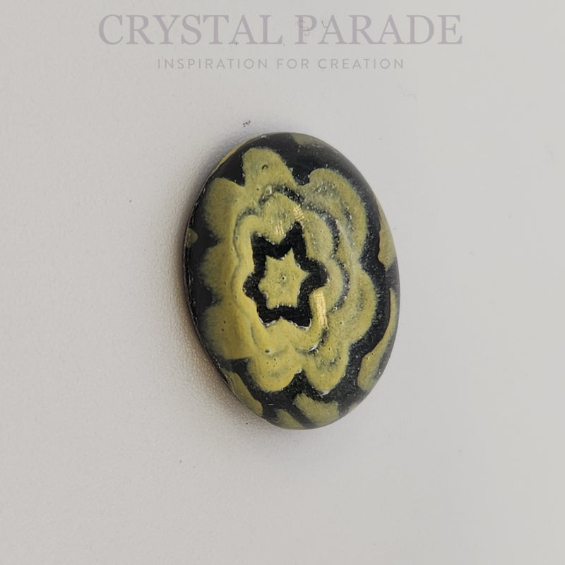 Preciosa Oval Cabochon - Floral Yellow (04523)