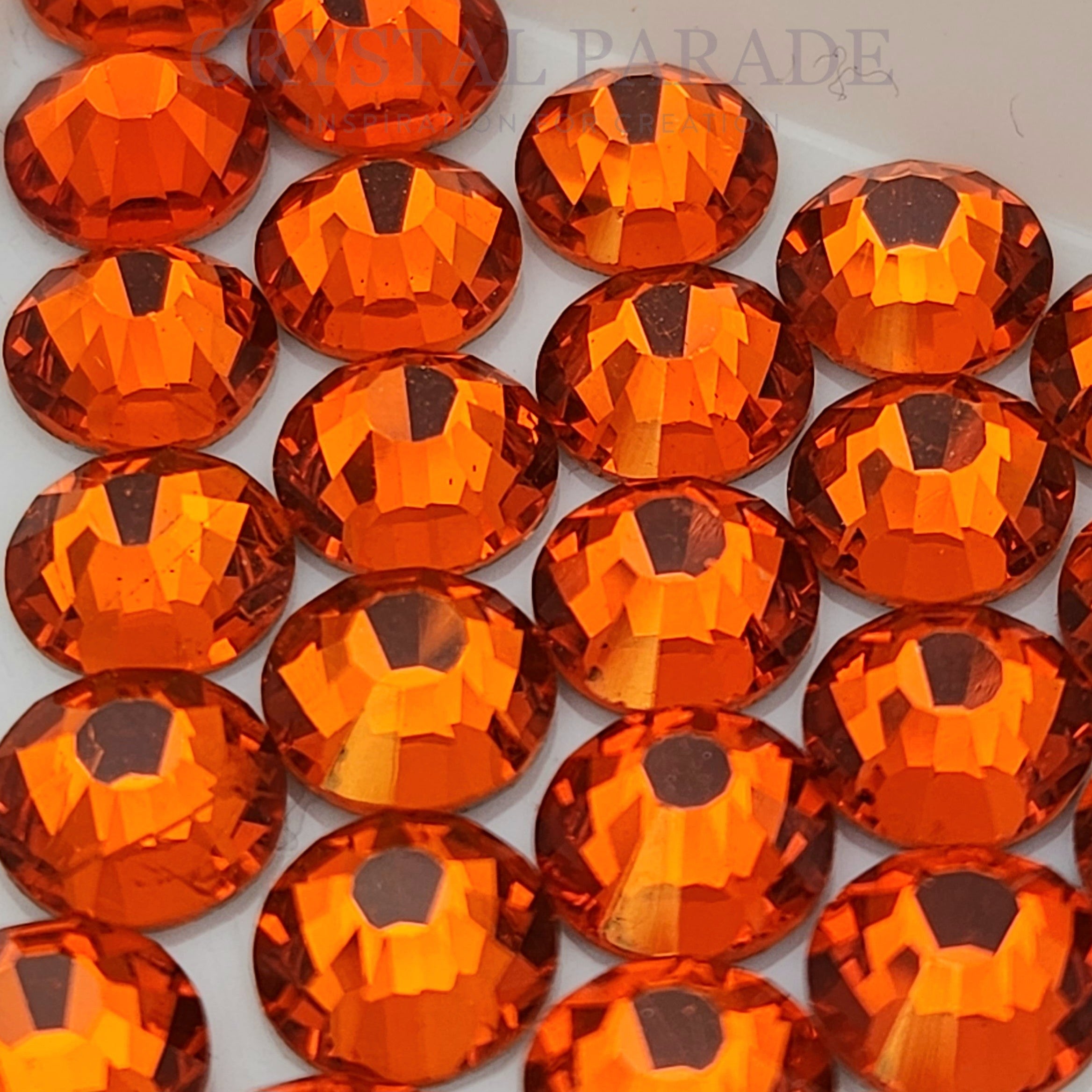 Fabulous sparkle with Luna Non Hotfix Rhinestones - Orange