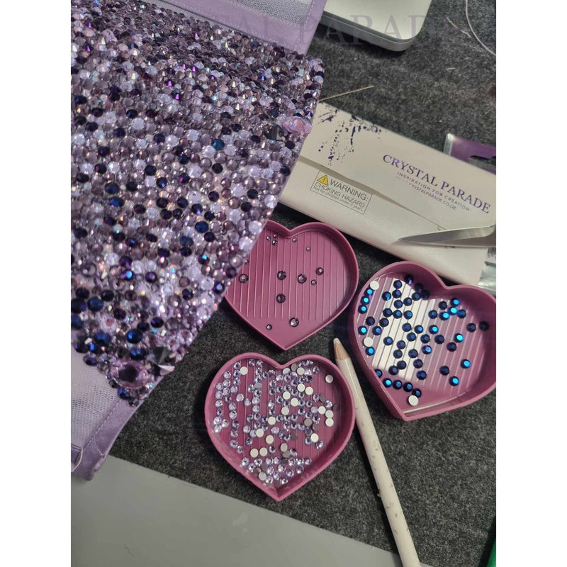 Heart Shaped Flipper Sorting Trays / Crystal Storage Containers