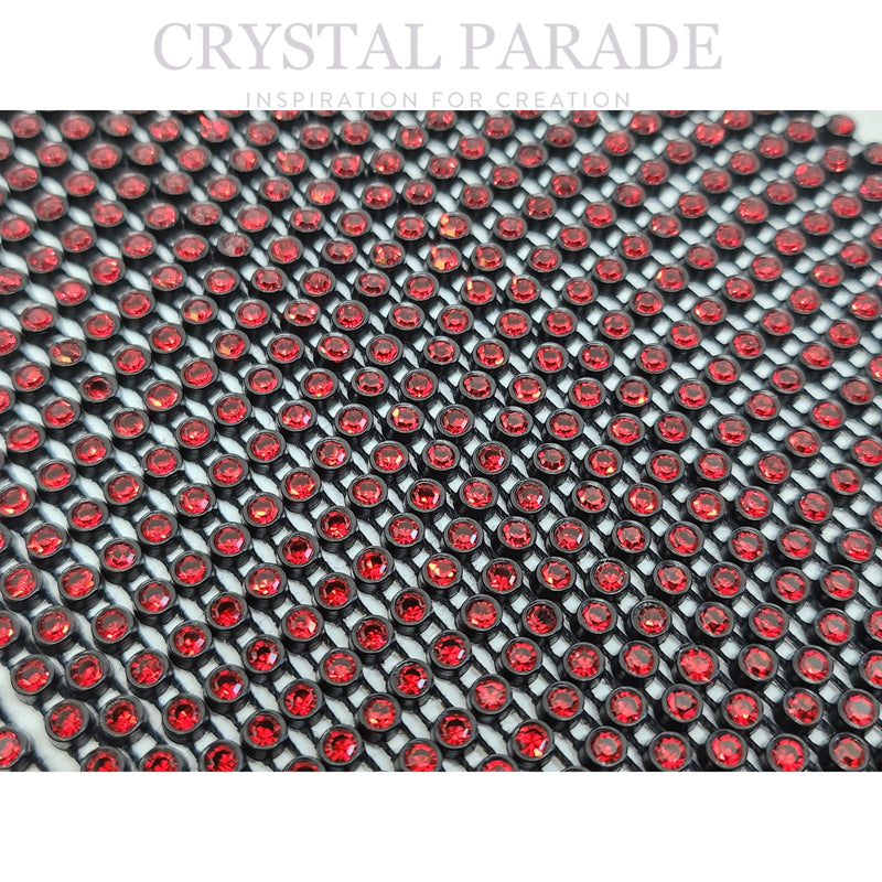 Preciosa Plastic Banding Light Siam Crystal SS13 in Black Cup