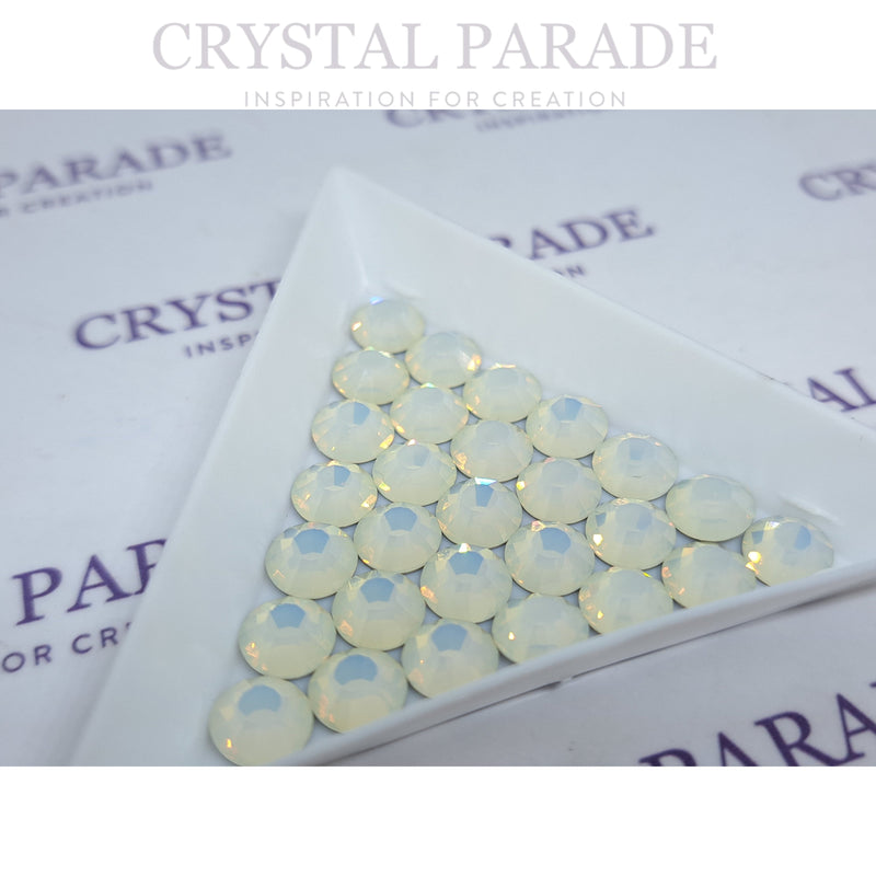 Preciosa Hotfix Crystals Viva12 - White Opal