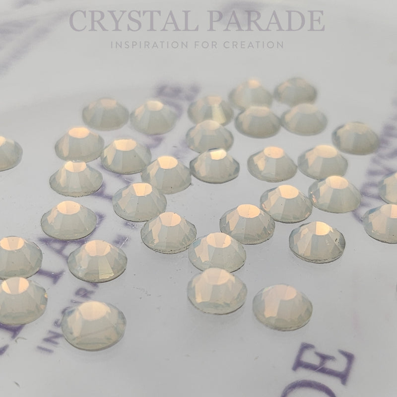 Luna Non Hotfix Rhinestones - White Opal