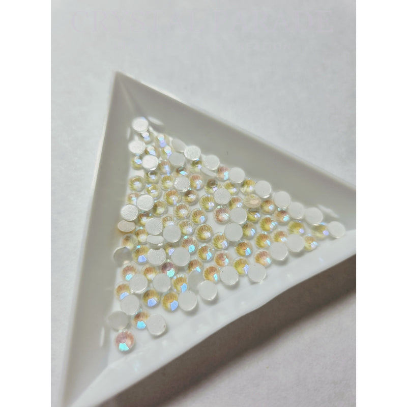 Zodiac Crystal Luminous White Opal  SS16 (4mm) Pack of 100