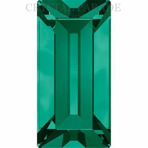 Swarovski 4501 Fancy Baguette 5x2.5mm - Pack of 24 Emerald