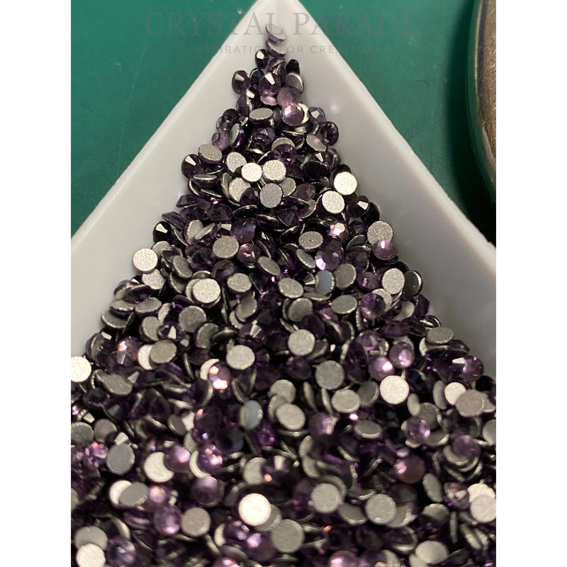 Zodiac Crystals Mixed Sizes Pack of 200 - Plum