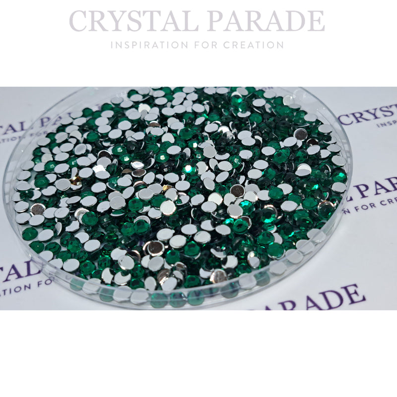 Zodiac Resin Rhinestones Emerald Pack of 1440 SS16 (4mm)