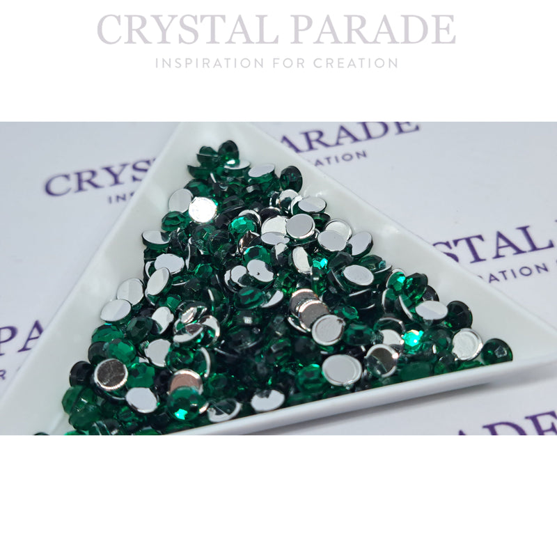 Zodiac Resin Rhinestones Emerald Pack of 1440 SS16 (4mm)